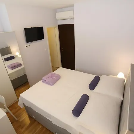 La-la Gostinjska kuća Zadar